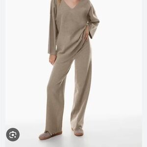 Aritzia Wilfred souvenir pant, size small, colour:heather medium taupe